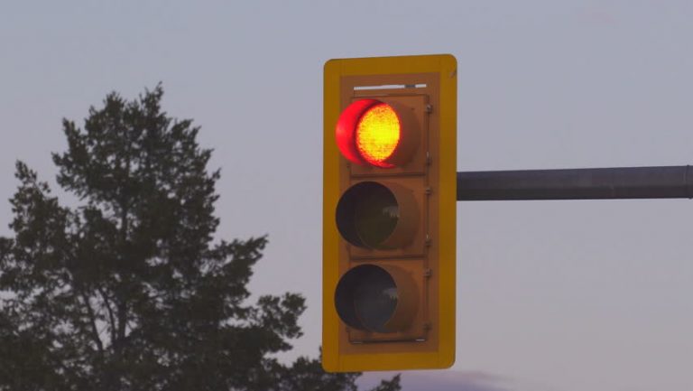 What You Need To Know About Traffic Light Cameras